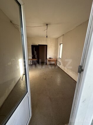 1 otaqlı Köhnə tikili, İnşaatçılar m., Bakı