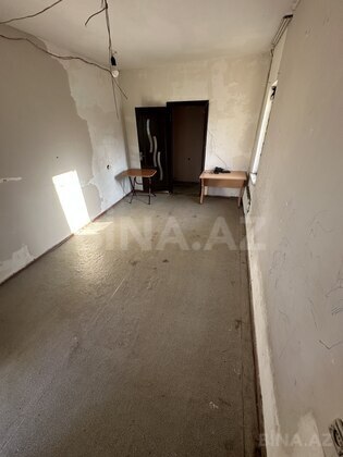 1 otaqlı Köhnə tikili, İnşaatçılar m., Bakı