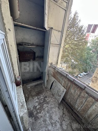 1 otaqlı Köhnə tikili, İnşaatçılar m., Bakı
