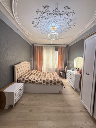 3 otaqlı Köhnə tikili, Əhmədli m., Bakı