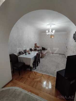 3 otaqlı Köhnə tikili, Həzi Aslanov q., Bakı