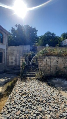 8 otaqlı Həyət evi/Bağ evi, Xızı
