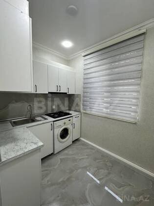 2 otaqlı Köhnə tikili, Memar Əcəmi m., Bakı