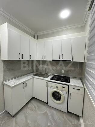2 otaqlı Köhnə tikili, Memar Əcəmi m., Bakı