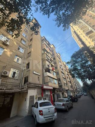 4 otaqlı Köhnə tikili, Əhmədli m., Bakı