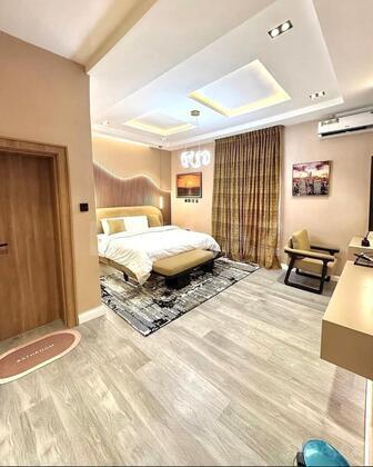 3 otaqlı Yeni tikili, Şah İsmayıl Xətai m., Bakı