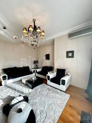2 otaqlı Yeni tikili, Elmlər Akademiyası m., Bakı