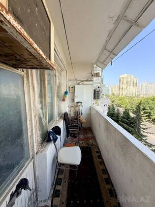 3 otaqlı Köhnə tikili, Elmlər Akademiyası m., Bakı