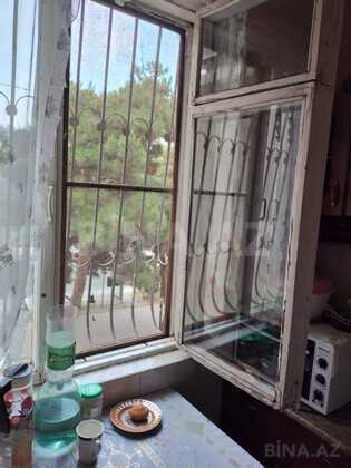 2 otaqlı Köhnə tikili, Memar Əcəmi m., Bakı