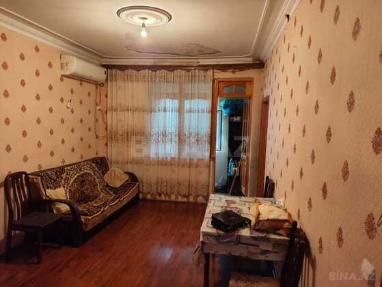 2 otaqlı Köhnə tikili, Memar Əcəmi m., Bakı