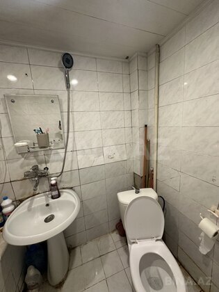 2 otaqlı Köhnə tikili, Xalqlar Dostluğu m., Bakı