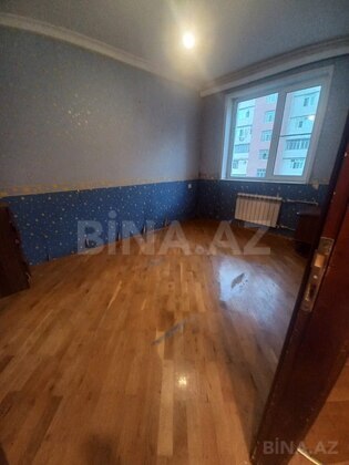 3 otaqlı Köhnə tikili, Əhmədli m., Bakı