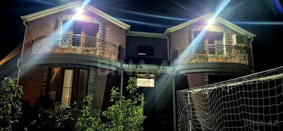 7 otaqlı Həyət evi/Bağ evi, Bahar q., Bakı