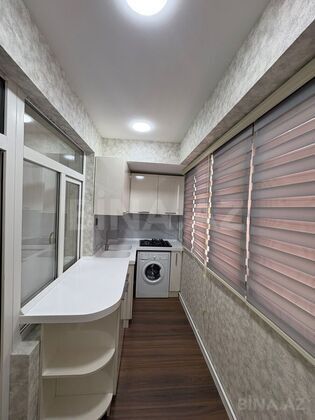 3 otaqlı Yeni tikili, Xırdalan