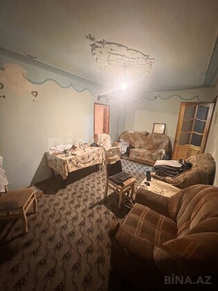 2 otaqlı Köhnə tikili, Həzi Aslanov m., Bakı