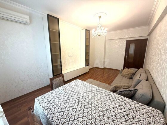 3 otaqlı Yeni tikili, İnşaatçılar m., Bakı