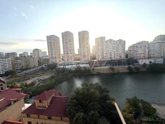 3 otaqlı Yeni tikili, İnşaatçılar m., Bakı