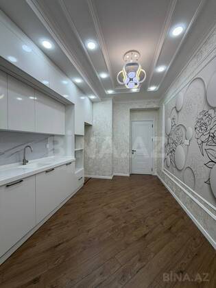 3 otaqlı Yeni tikili, Neftçilər m., Bakı