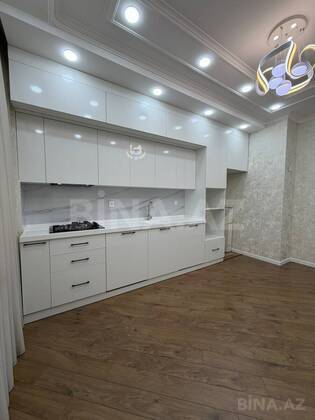 3 otaqlı Yeni tikili, Neftçilər m., Bakı