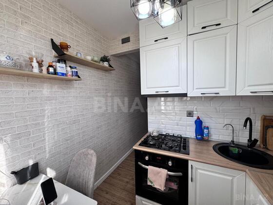 2 otaqlı Köhnə tikili, Azadlıq Prospekti m., Bakı