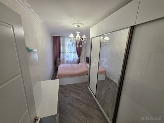 3 otaqlı Köhnə tikili, Neftçilər m., Bakı