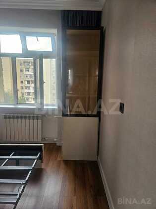 3 otaqlı Köhnə tikili, Əhmədli q., Bakı