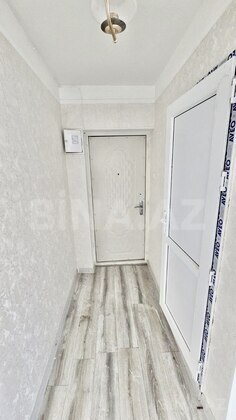 1 otaqlı Köhnə tikili, Qara Qarayev m., Bakı