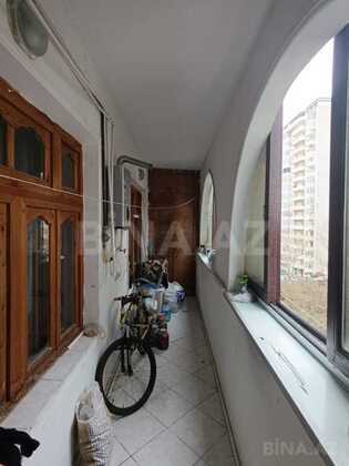 4 otaqlı Köhnə tikili, Azadlıq Prospekti m., Bakı