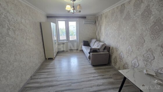 1 otaqlı Köhnə tikili, Qara Qarayev m., Bakı