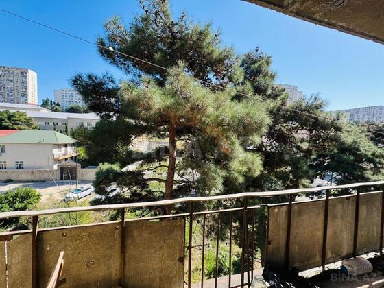 4 otaqlı Köhnə tikili, Əhmədli q., Bakı