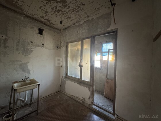 2 otaqlı Köhnə tikili, Həzi Aslanov m., Bakı