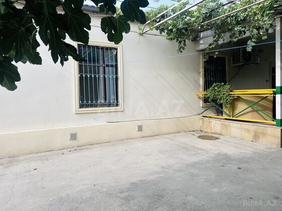 4 otaqlı Həyət evi/Bağ evi, Şüvəlan q., Bakı