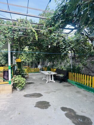 4 otaqlı Həyət evi/Bağ evi, Şüvəlan q., Bakı