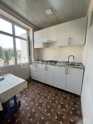 1 otaqlı Köhnə tikili, Avtovağzal m., Bakı