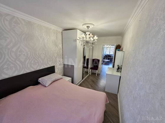 3 otaqlı Köhnə tikili, Neftçilər m., Bakı