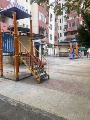 3 otaqlı Yeni tikili, Həzi Aslanov m., Bakı