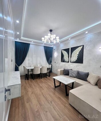 2 otaqlı Köhnə tikili, Memar Əcəmi m., Bakı
