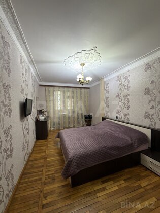 4 otaqlı Köhnə tikili, Əhmədli m., Bakı