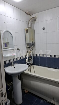 2 otaqlı Köhnə tikili, Memar Əcəmi m., Bakı