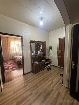 3 otaqlı Köhnə tikili, Həzi Aslanov m., Bakı