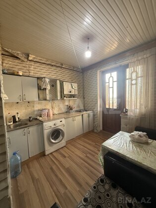 3 otaqlı Köhnə tikili, Həzi Aslanov m., Bakı