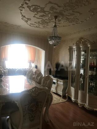 3 otaqlı Köhnə tikili, Nəsimi m., Bakı