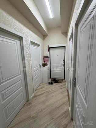 3 otaqlı Yeni tikili, Xırdalan