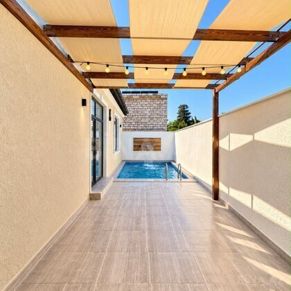 4 otaqlı Həyət evi/Bağ evi, Şüvəlan q., Bakı