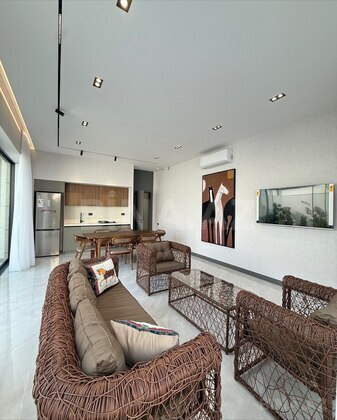 4 otaqlı Həyət evi/Bağ evi, Mərdəkan q., Bakı