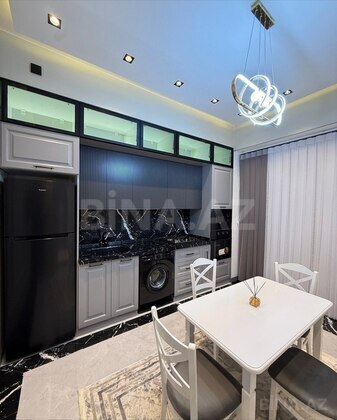 4 otaqlı Həyət evi/Bağ evi, Mərdəkan q., Bakı
