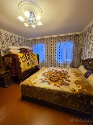6 otaqlı Həyət evi/Bağ evi, Gəncə