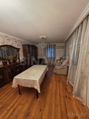 6 otaqlı Həyət evi/Bağ evi, Gəncə