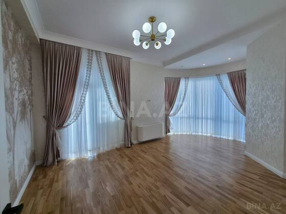 3 otaqlı Yeni tikili, 28 May m., Bakı