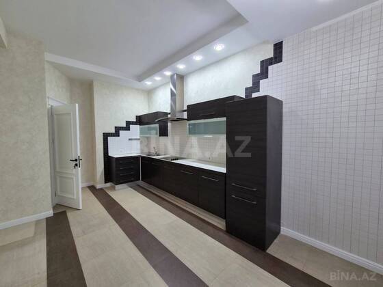 3 otaqlı Yeni tikili, 28 May m., Bakı